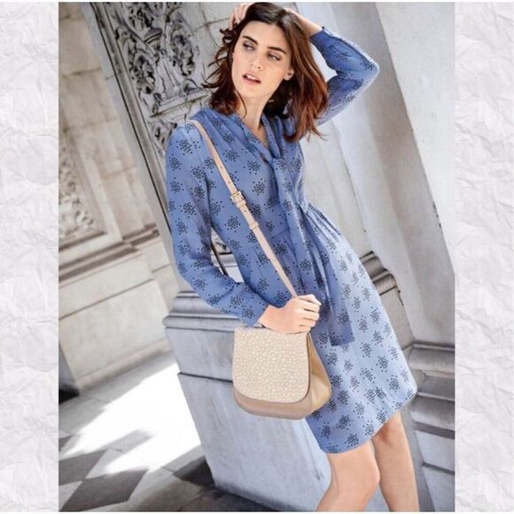 Boden V-Neck Carla Blue Printed Long Sleeve Mini Dress Size 10 Pockets Pleated - Picture 1 of 16